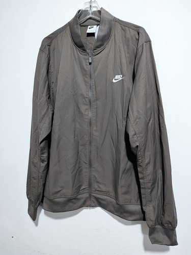 Campera Nike De Gabardina Impecable