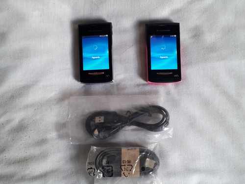 2 Celular Sony Erickson W150 Desbloqueado Reliquia Vintage