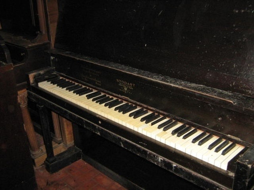 Piano Stodart Ano 1871 Linda Peça Decorativa.não Enviamos!