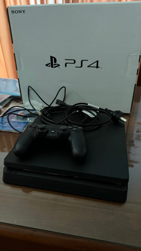 Playstation 4 Slim