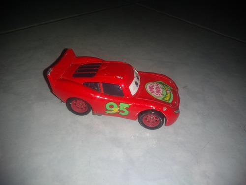 Vehículo Disney Pixar Cars Lighting Rayo Mcqueen Smell Swell