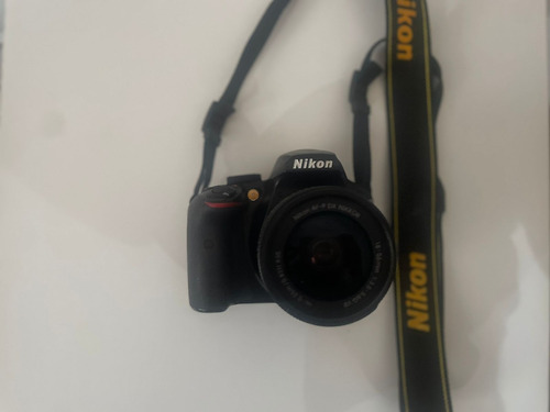  Nikon D3400 Negra + Lente 52ml