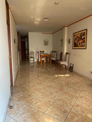 Vendo Departamento En Av Huandoy Comercial - Imagen 2