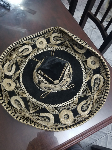 Gorro Mexicano Pigalle Xxxxx Muy Buen Estado 