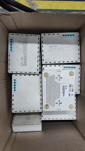 Router Mikrotik Routerboard Hex Lite Rb750r2 Usado 