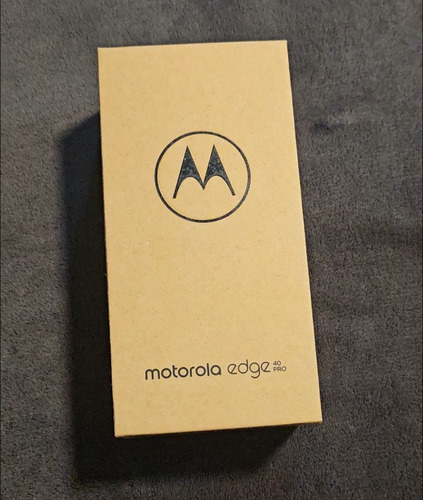 Moto Edge 40 Pro, 256 Gb Interno, 12 Gb Ram