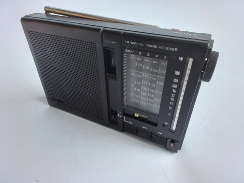 Radio Sony Vintage Icf 7600 A Multibandas 7 Bandas Buen Soni