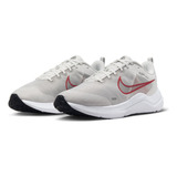 Tenis Running En Carretera Hombre Nike Downshifter 12 Gris Color Tinte Platino/negro/blanco/carmesí Claro Talla 29 Mx