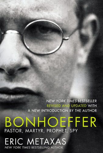 Libro Bonhoeffer: Pastor, Martyr, Prophet, Spy, En Ingles