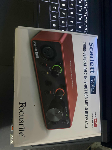 Placa De Audio Focusrite Scarlett Sin Uso Semi Nueva