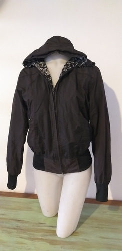 Campera Deportiva Mujer Rompeviento Negra Reversible M