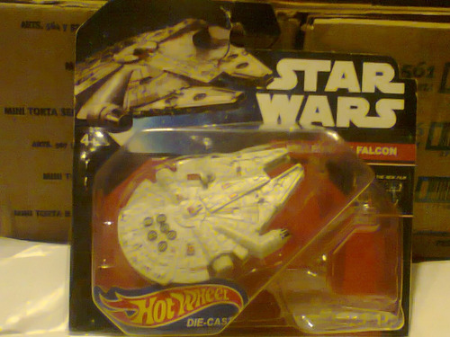 Star Wars Halcon Milenario Hot Wheels Die Cast Metal Rar Kxz