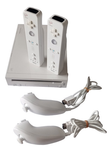 Wii 2 Mandos Originales + Disco Duro + Adaptador Hdmi