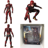 Mafex 058 Dc Comics La Liga De La Justicia: The Flash Figura