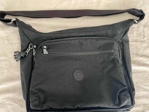 Ofertas. Bolsa De Mano Y Hombro Original Con Compartimentos.