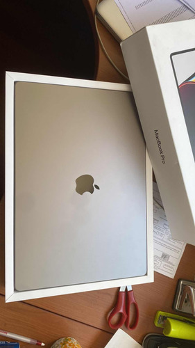 Mac Book Pro 16 Gb 1 Tb (16)