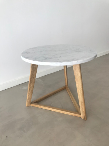 Mesa Ratona 70 Cm / Carrara Petiribi