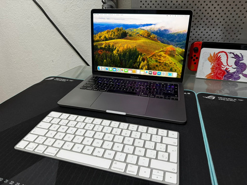 Macbook Pro 2020 Four Thunderbolt 3 16gb, 1tb ,con Teclado