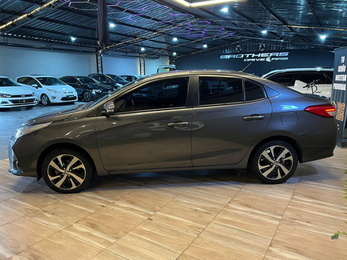 car gallery