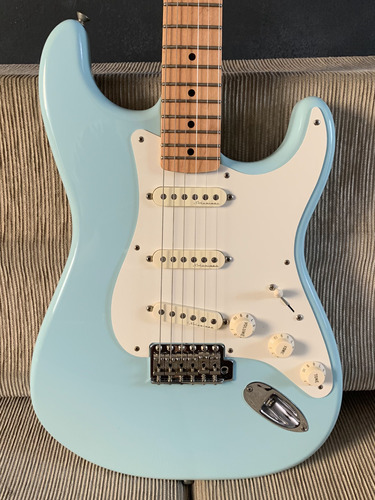 Fender Classic 50 + Caps Jeff Beck (estilo Reedição)