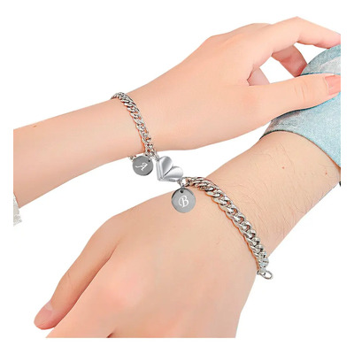 2 Pulseras Pareja Personalizada Iman Corazón Acero Titanio Color Plateado-Plateado Diámetro 20 cm Largo 18 cm | Envío gratis