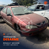 En Desarme Renault Megane 1.6 2001.