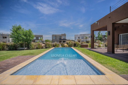Casa En Venta - Barrio Santo Domingo - San Vicente / Canning - Imagen 2