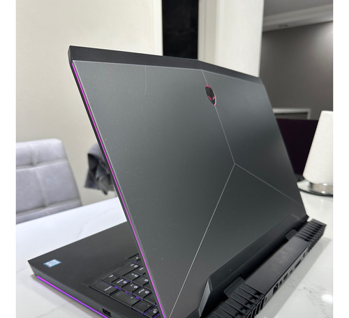 Notebook Alienware 17 R4 