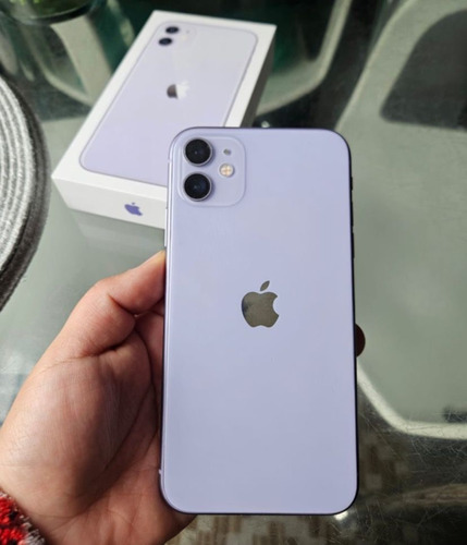 Apple iPhone 11 (64 Gb) - Morado