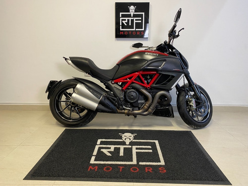 DUCATI DIAVEL DARK 2013