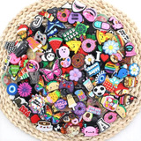 Kit 100 Pins Jibbitz Botons Encantador Desenhos Para Sapato