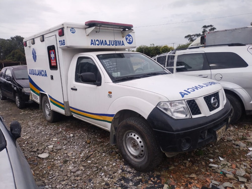 Ambulancia Nissan Navara 