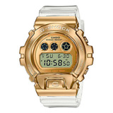 Correa De Reloj Casio G-shock Gm-6900sg-9dr, Color De Bisel Transparente, Color Dorado, Fondo Gris