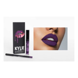 Kylie Jenner Matte Liquid Lipstick & Lip Liner.