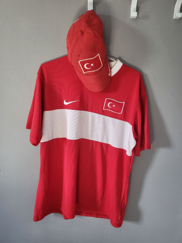 Bone E Camisa Nike Turquia 2007 Reliquia