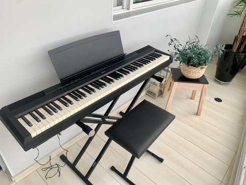 Piano Digital Yamaha P115 Preto + Capa + Pedal+estante+banco