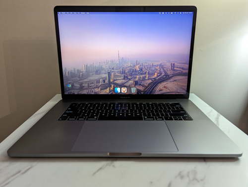 Macbook Pro 2019 15,4  I9 32gb 2tb Ssd Dual Video + Touchbar