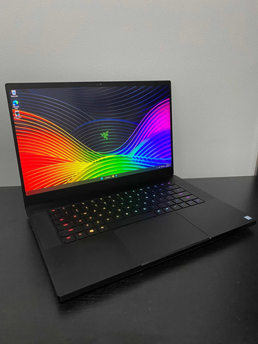 Razer Blade 15 Advanced | Core I7, Rtx 2070 Max-q, 240hz