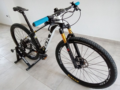Bicicleta Bxt 29  Fibra De Carbono.