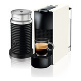 Cafetera Nespresso Essenza Mini Con Espumador De Leche