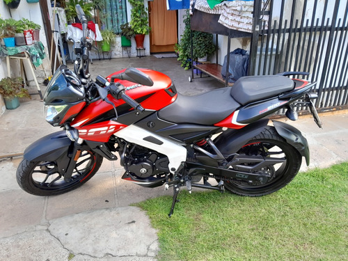 Bajaj Ns 200