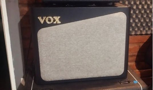Amplificar Para Guitarra Vox Av30 Valvular De 30w