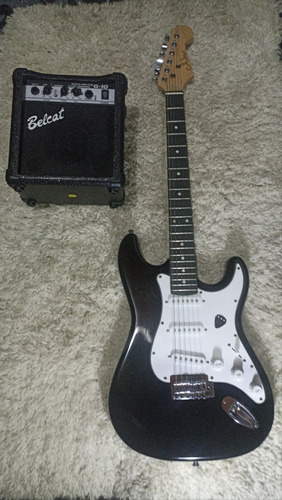 Guitarra Electrica Tipo Stratocaster Y Amplificador Belcat