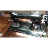 Maquina De Coser Antigua De Colección Alfa En Funcionamiento