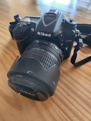 Cámara Nikon D7100 Con Lente 18-105