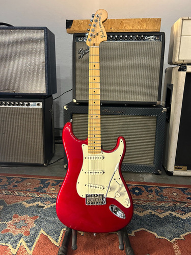 Fender Stratocaster American Special Candy Apple Red
