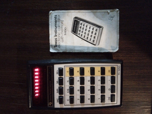 Calculadora Texas Instruments Década Del 70 Funciona !