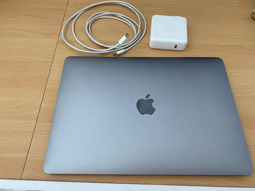 Apple Macbook Pro M1  16 Gb Ram. 512 Gb Hd