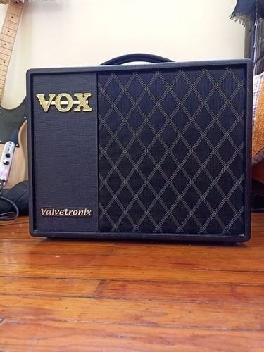 Amplificador Vox Vtx Series 