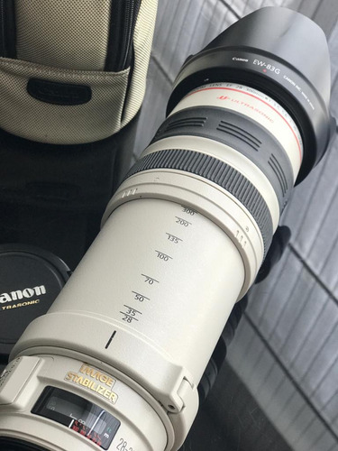 Canon Ef 28-300 Mm Usm Lens F/3.5-5.6l Is